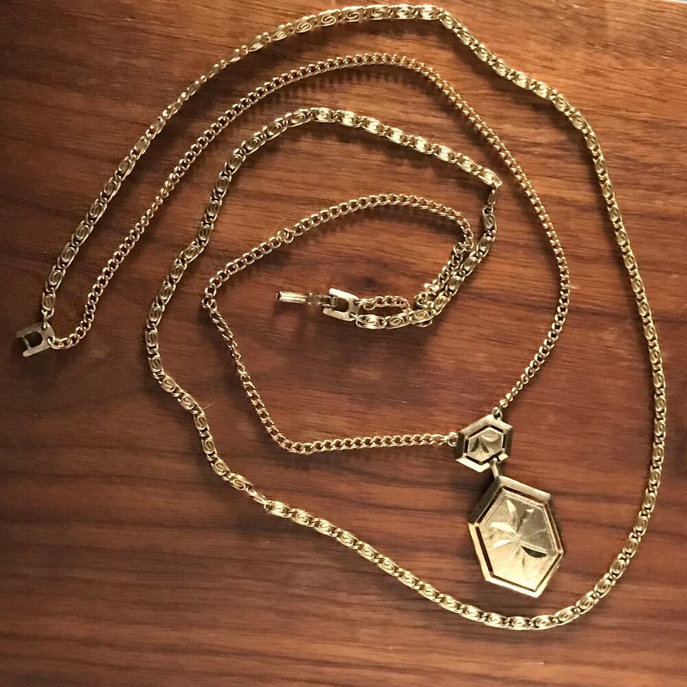 Vintage gold tone two-strand necklace, starburst design pendant